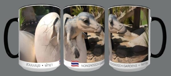 Nong Nooch Gardens: Baby Dino Coffee Cup